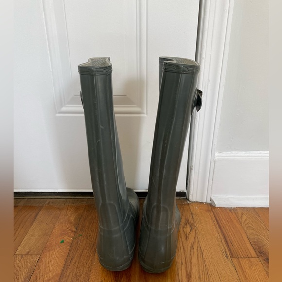 Hunter gray tall rain boots